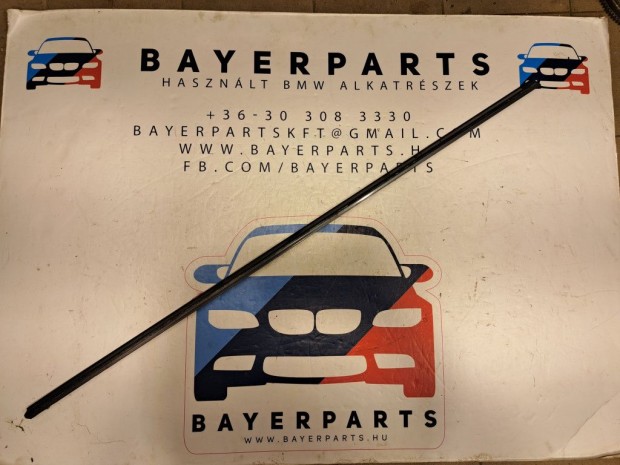 BMW E46 coupe cabrio jobb els� ajt� d�szl�c - kis hib�val