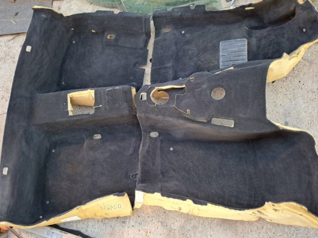 BMW E46 coupe fekete nagy sznyeg krpit nagysznyeg