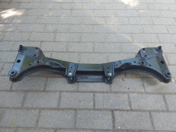 BMW E46 első bölcső, motortartó