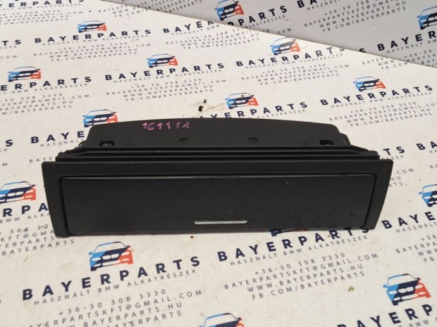 BMW E46 középső tároló szemüvegtartó box hamutartó konzol