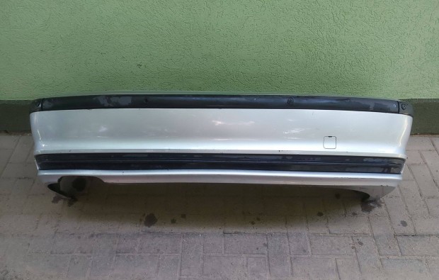 BMW E46 limuzin, sedan hátsó lökhárító