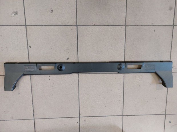 BMW E46 sedan coupe �l�s m�g�tti m�anyag bor�t�s burkolat takar�