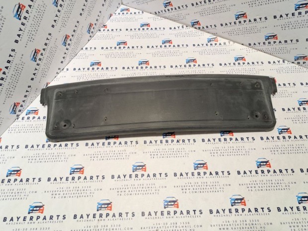 BMW E46 sedan touring els� l�kh�r�t� rendsz�m tart� d�szl�c m�anyag