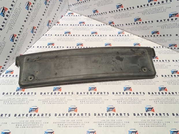 BMW E46 sedan touring els� l�kh�r�t� rendsz�m tart� d�szl�c m�anyag