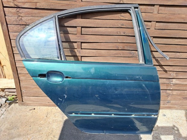 BMW E46 sedan zöld jobb hátsó ajtó