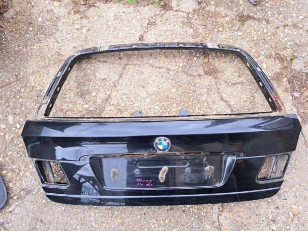 BMW E46 touring fekete - schwarz 2 - csomagt�r ajt� csomagtart� fed�l