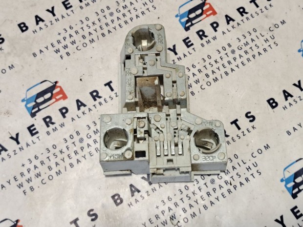 BMW E46 touring jobb h�ts� gy�ri l�mpa foglalat