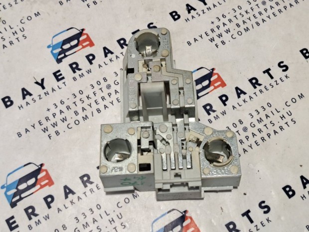 BMW E46 touring jobb h�ts� gy�ri l�mpa foglalat