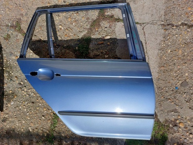 BMW E46 touring k�k stahlblau jobb h�ts� ajt�