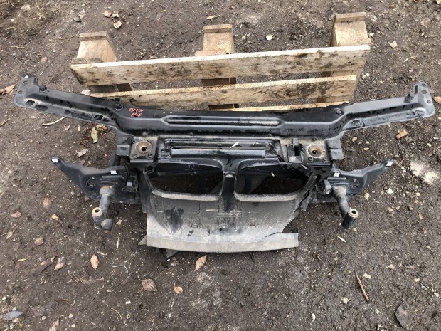 BMW E46 zárhíd homokfal eleje