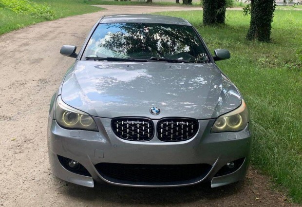 BMW E60 E61 (5-s) dszrcs / vese / htrcs Diamond fekete/szatn