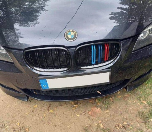 BMW E60 E61 (5-s) vese htrcs dupla plcs lakk fekete /M fests