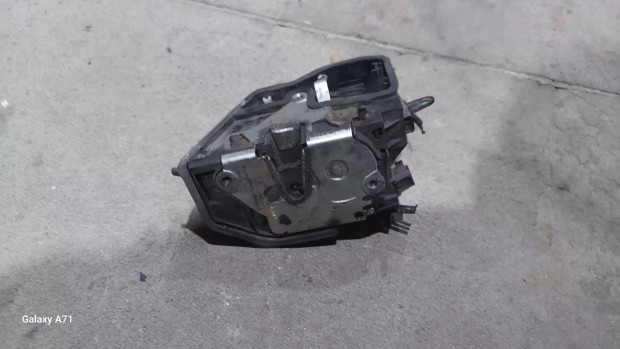 BMW E60 E87 E90 04- Bal h�ts� ajt� z�rszerkezet z�r szerkezet 0172