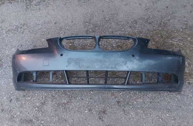 BMW E60, E61 első lökhárító