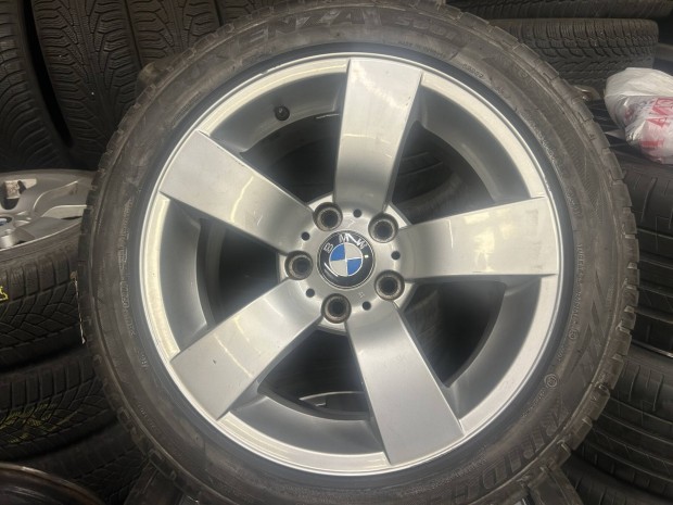 BMW E60 alufelni nyri gumi