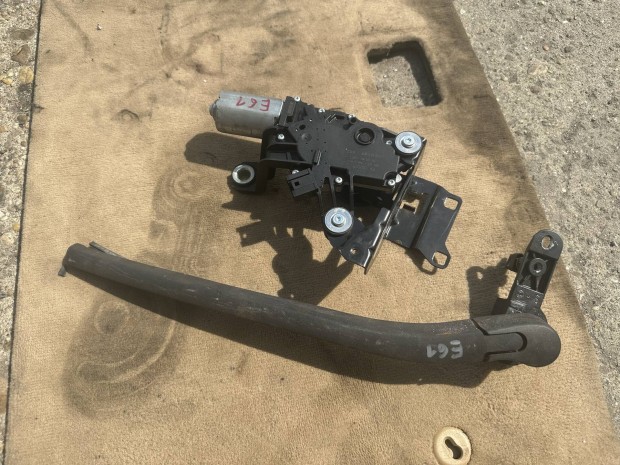 BMW E61 hátsó ablaktörlő mechanika