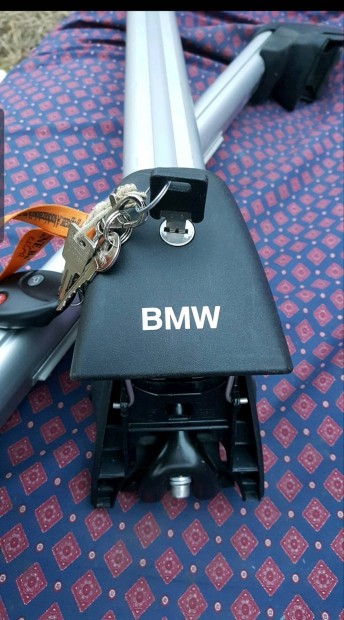 BMW E61 kombi 5 tet csomag tart kereszt 