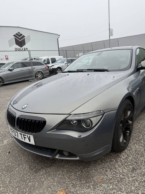 BMW E63 650i komplett csavaros eleje