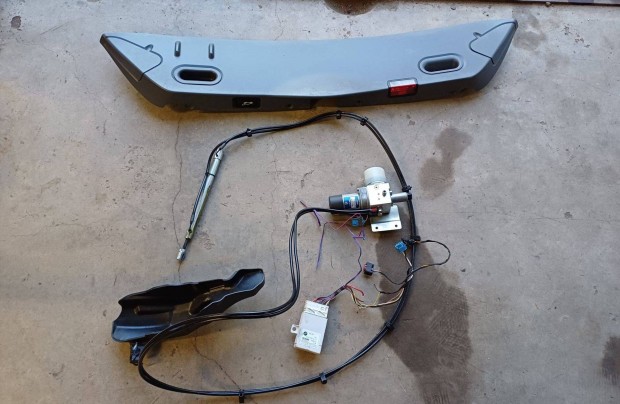 BMW E65 E66 Hidraulikus csomagter nyitó Minden eleme megvan