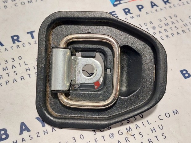 BMW E81 E82 E87 E90 E91 E92 E84 X1 csomagtér lefogató leszorító rögzí