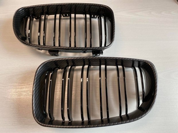 BMW E81 E82 E87 LCI E88 (1-es BMW) vese karbon dupla pálcás