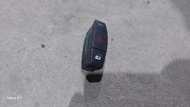 BMW E81 E87 04- DTC elakad�sjelz� v�szvillog� kapcsol� gomb 0173