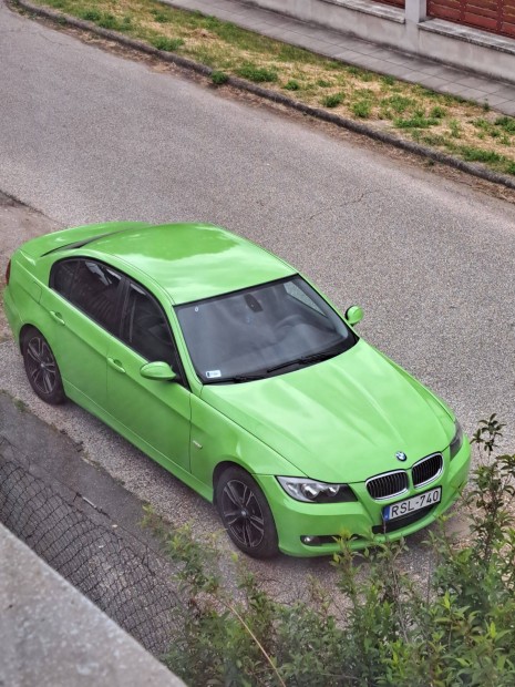 BMW E90 318i