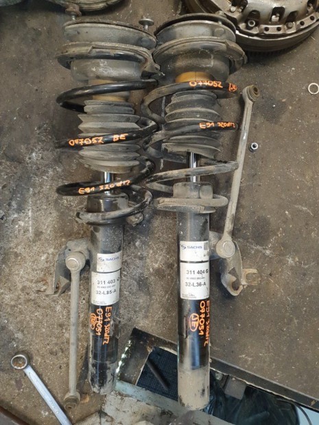 BMW E90 E91 318d 320d els� komplett g�lyal�b leng�scsillap�t� rug�