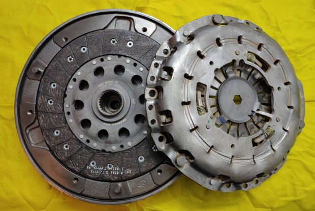 BMW E90 E91 E92 E93 F30 F31 F80 F34 j luk kuplungszett
