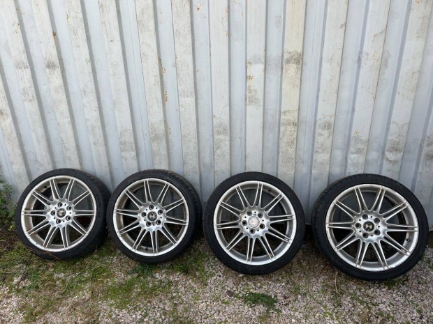 BMW E90 E91 E92 E93 M style 225 alufelni szett