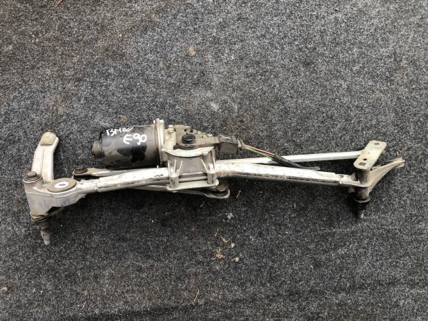 BMW E90 E91 E92 E93 ablaktörlő