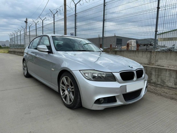 BMW E90 E91 LCI motorhztet