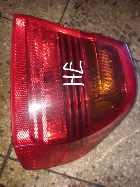 BMW E90 Jobb Hátsó Lámpabúra