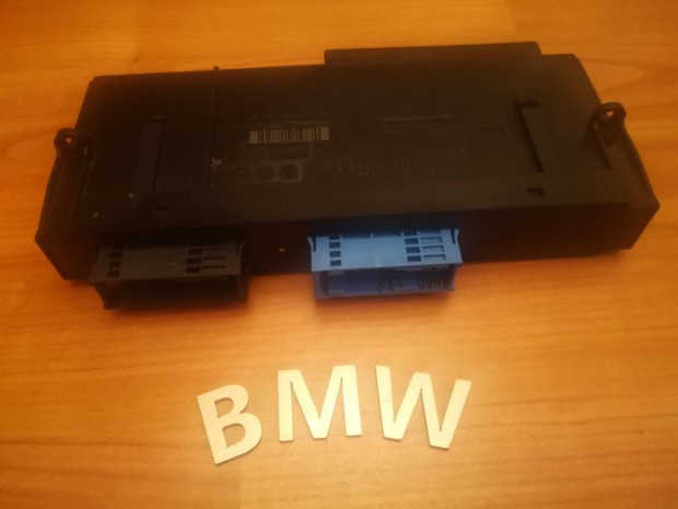 BMW E90, 91, 92.komfortmodul-k�belcsatorna-hangsz�r�v�d�