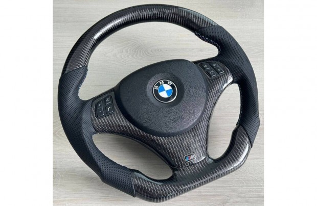 BMW E90, E91, E92 Carbon M-Sport kormny style 1