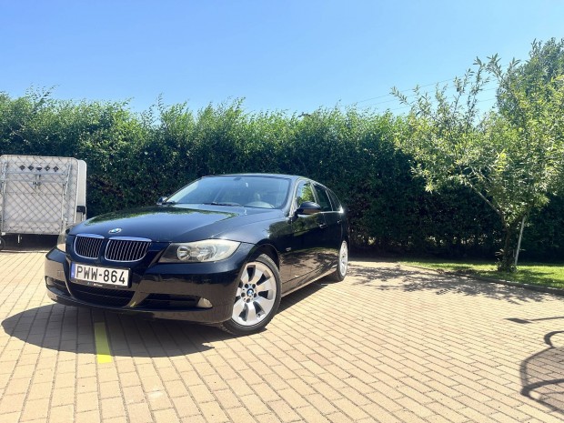 BMW E91 325 xi