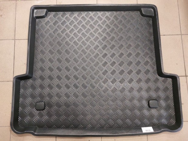 BMW E91 touring csomagt�r �J csomagtart� t�lca gumit�lca csomagt�rt�l