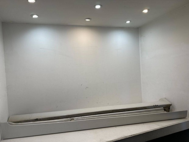 BMW F10 F11 gyri kszbburkolat pr