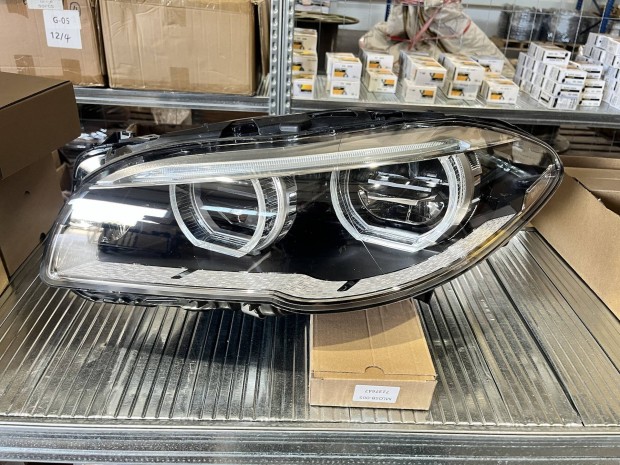 BMW F10 F11 lci LED adaptív fényszóró, lámpa