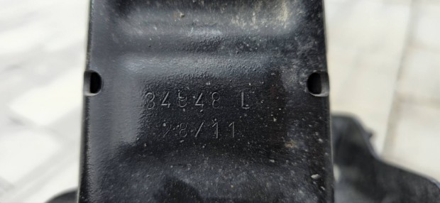 BMW F10/F11 l�kh�r�t� seg�dv�z 