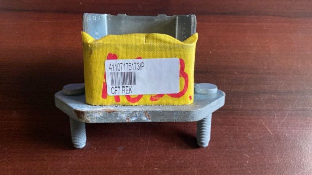 BMW F10/F11 lökhárító tartó 41107175173 eladó