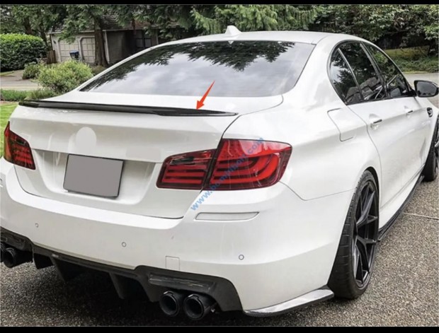 BMW F10 MP style spoiler / csomagtér szárny, fényes fekete