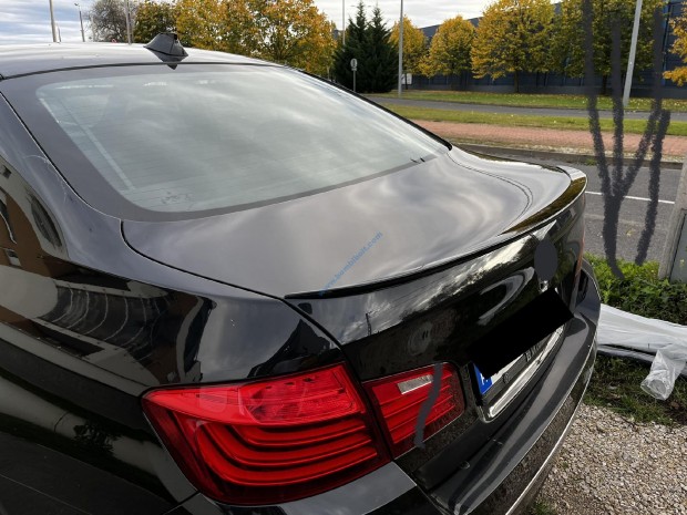 BMW F10 M style spoiler / szrny, fnyes fekete