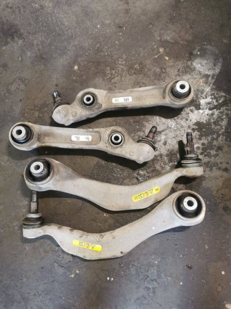 BMW F10 / F11 els lengkarok