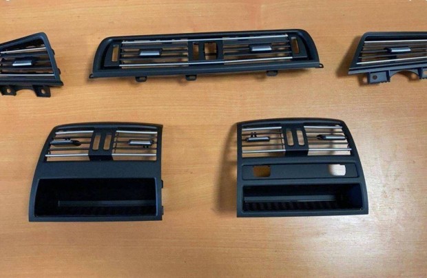 BMW F10 / F11 új utastéri szellőzőrács (első és hátsó is)