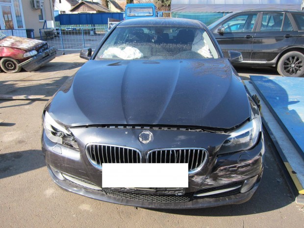 BMW F10 bontott alkatrszek
