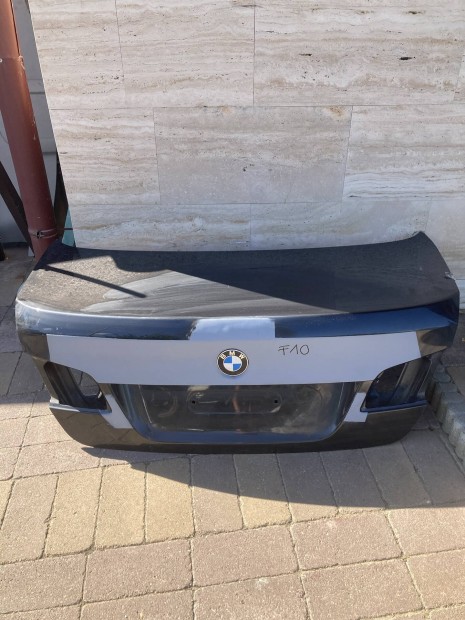 BMW F10 csomagtrajt( kis hiba utn szakszeren javtva)