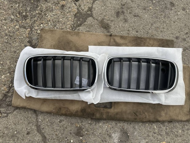 BMW F15 X5 gyári új vese hűtőrács rács