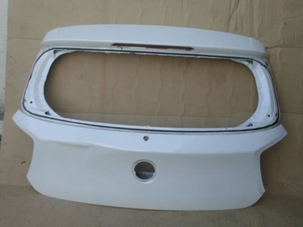 BMW F20 �j 1-es csomagt�r ajt� 2011-t�l