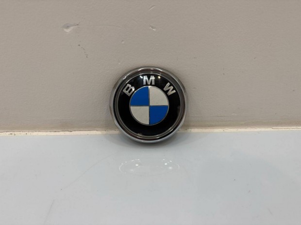 BMW F25 X3 gyri hts emblma 51147364375